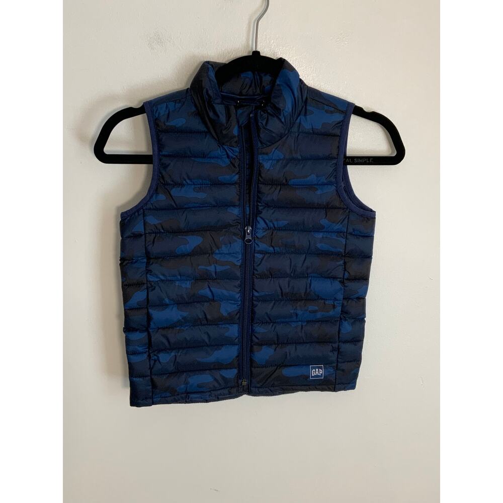 Gap Kids Pimaloft camo vest boys size xs‎